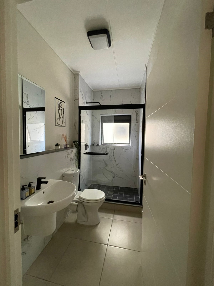 To Let 2 Bedroom Property for Rent in The Huntsman Western Cape